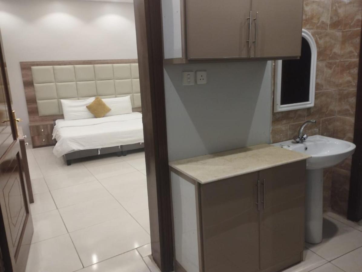 Diamond Suites For Furnished Apartments Medina Exterior foto